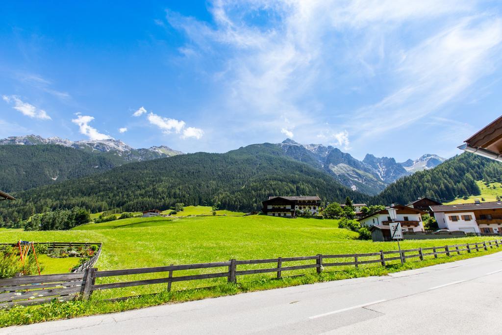 Ferienwohnung Kindl Manuela Neustift im Stubaital Bagian luar foto