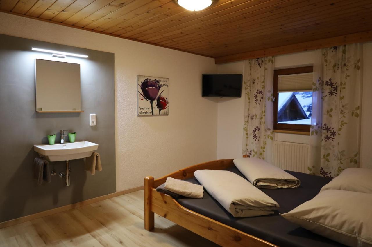 Ferienwohnung Kindl Manuela Neustift im Stubaital Bagian luar foto